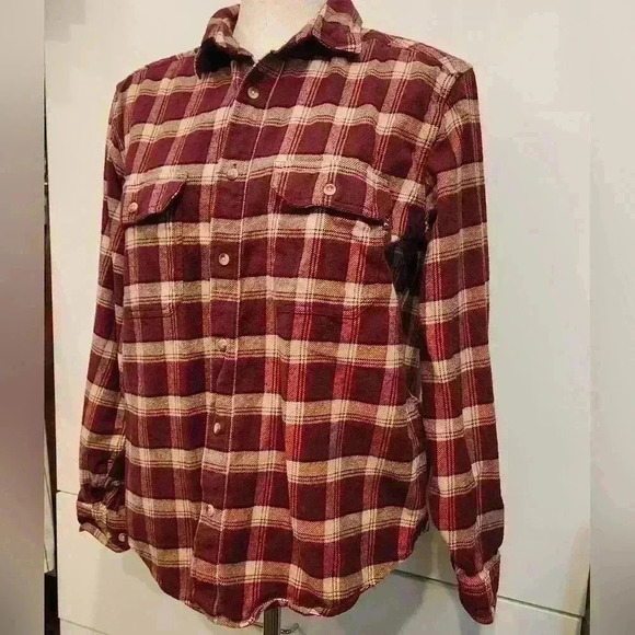 Woolrich Men's Red Plaid 100% Cotton Long Sleeve Work Shirt Size Large - Picture 2 of 9